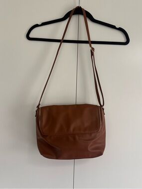 Classic Brown Crossbody Bag